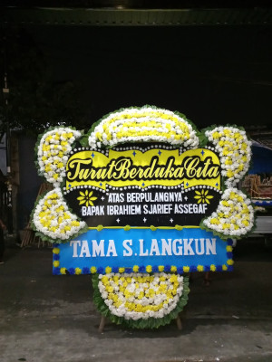 Papan Bunga Duka di Cempaka Putih Timur